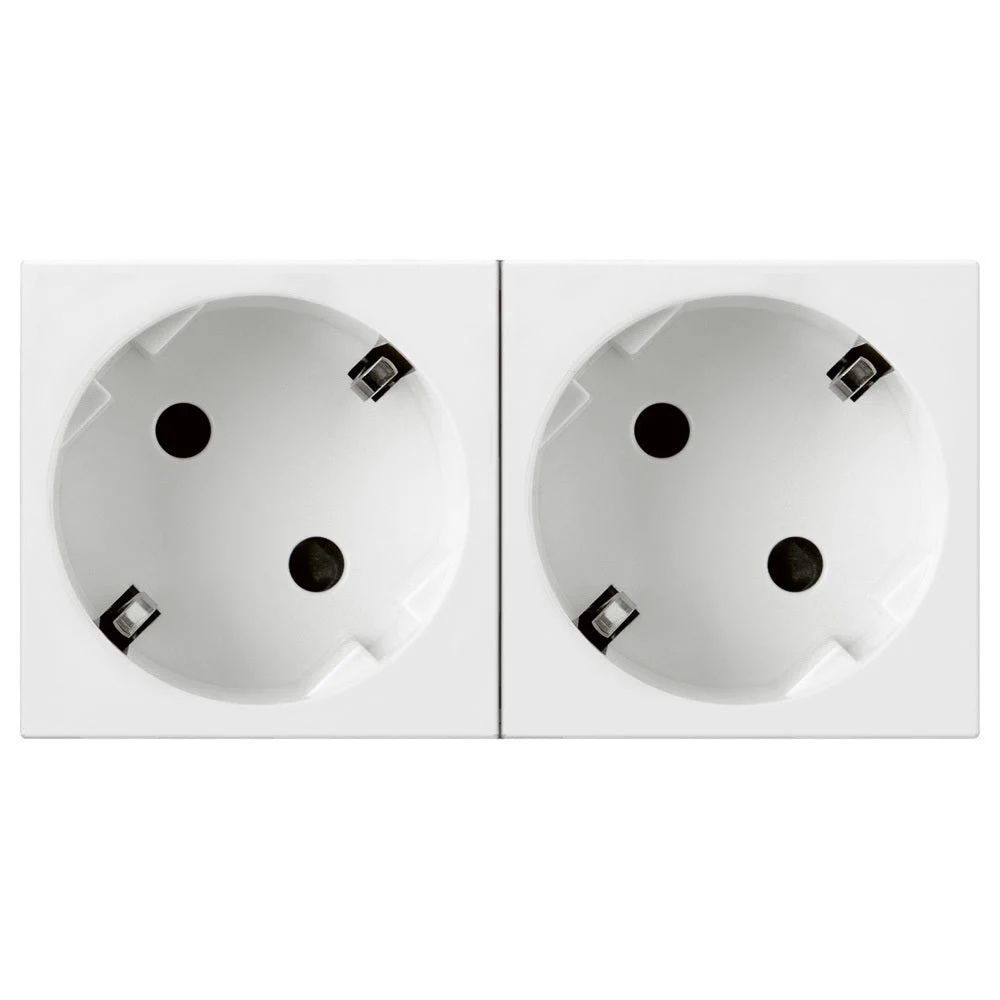 Legrand Mosaic Wall Outlet (WCD Switchgear) (European Socket) - 077252